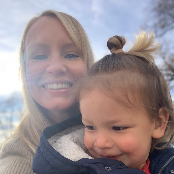 Meet your Posher, Ali - Picture 1 of 1